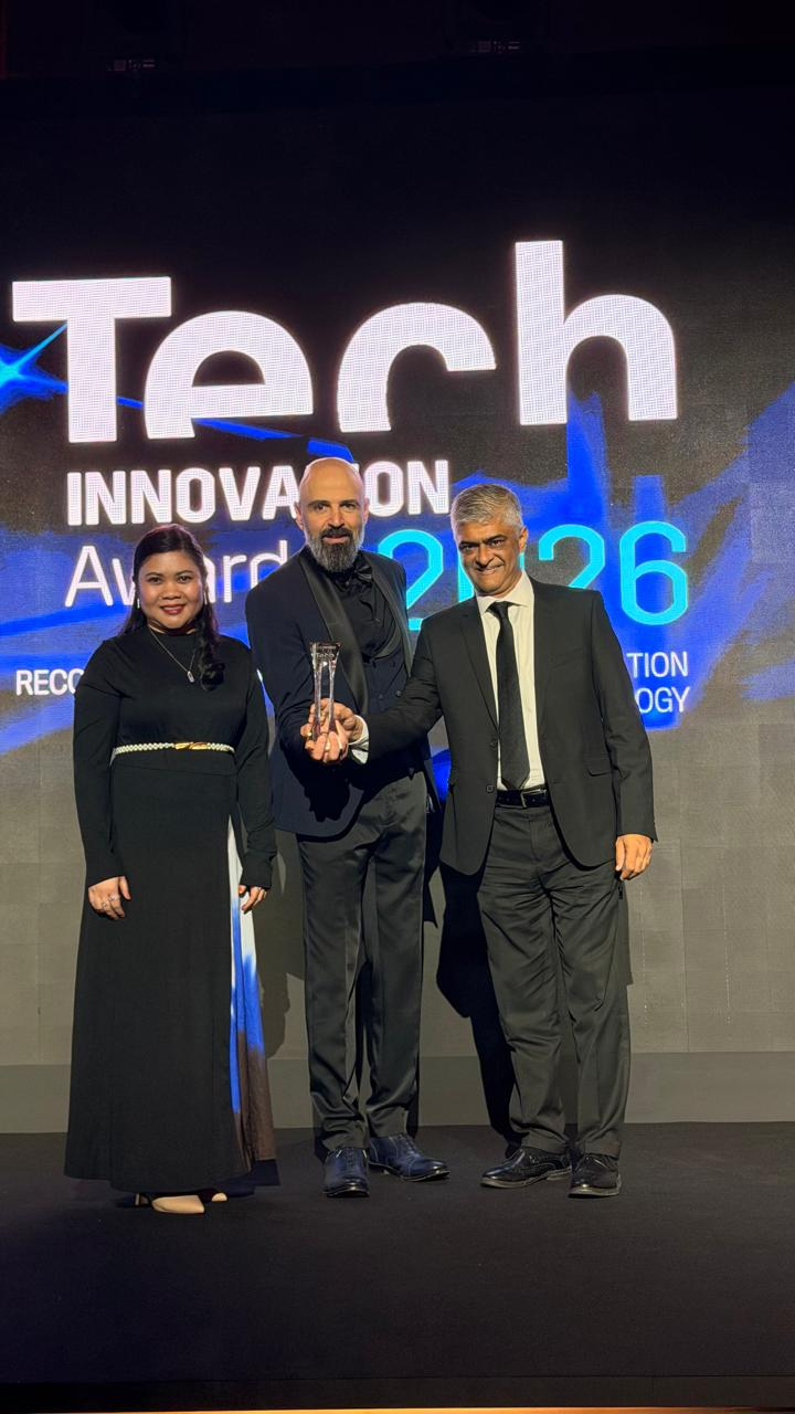 Chat360 receiving the Best Digital Transformation award at Tech Innovation Awards 2026